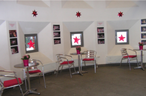 Eingangshalle_Elterncafe